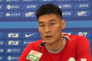 韩鹏飞:这一周我们做了很多准备,我们所有球员会一起拼到底 韩鹏飞:这一周我们做了很多准备,我们所有球员会一起拼到底